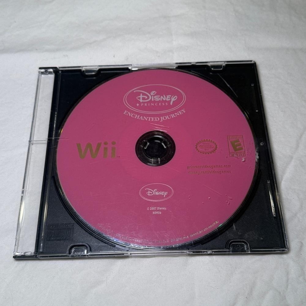 Disney Princesses Enchanted Journey Wii Game 2007 Tested EUC